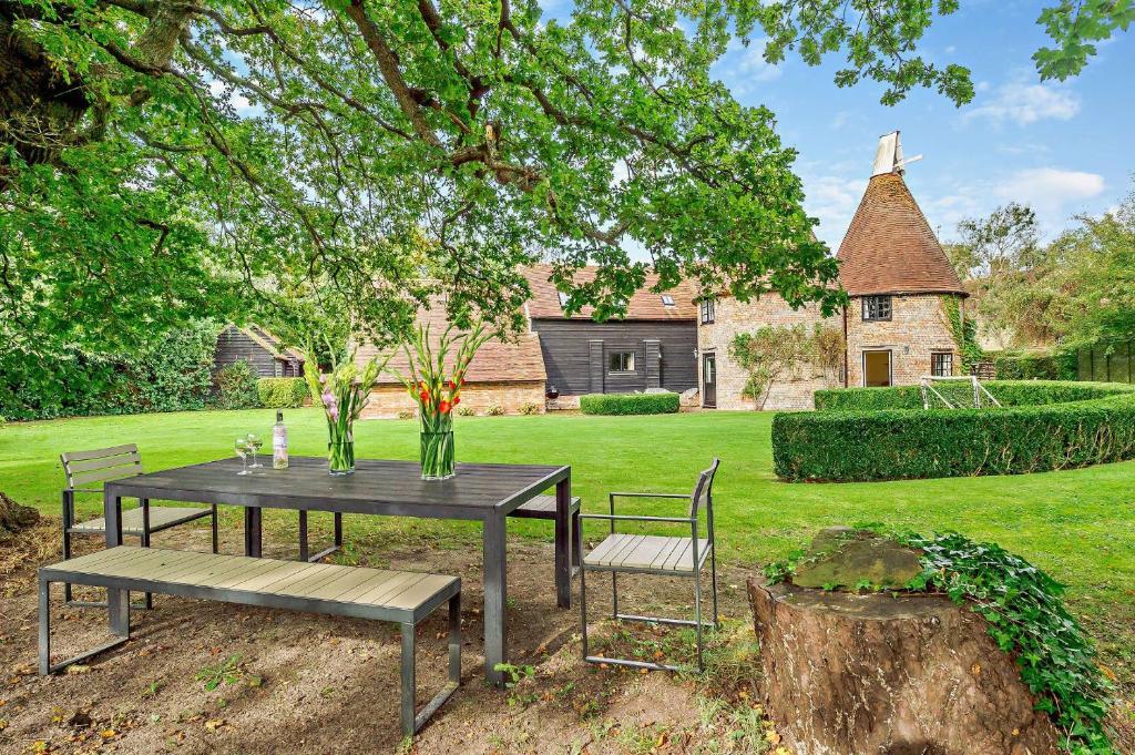 Court Lodge Oast Heathfield Extérieur photo